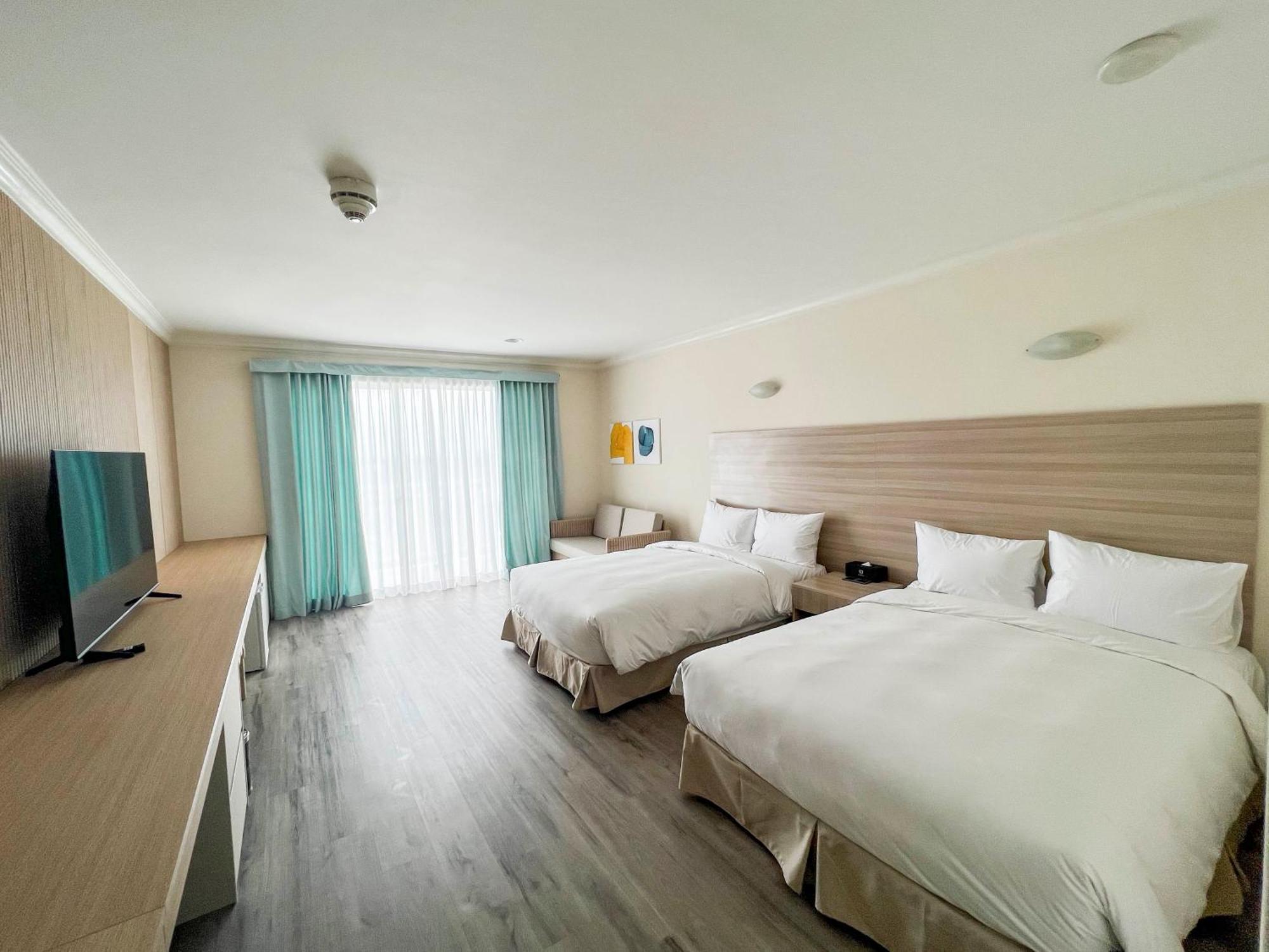 Finest Guam Golf And Resort Yigo ภายนอก รูปภาพ