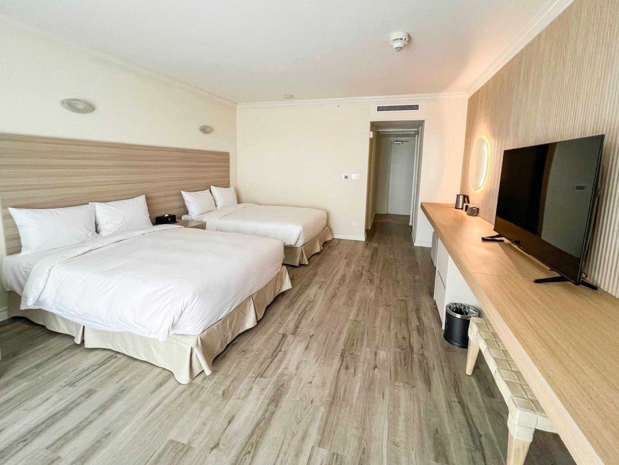 Finest Guam Golf And Resort Yigo ภายนอก รูปภาพ